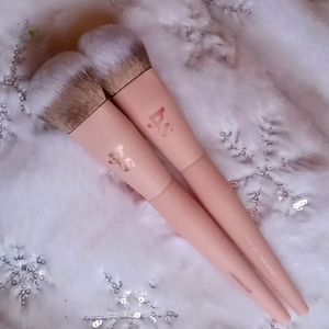 💞 lys Complexion Brush Set!!